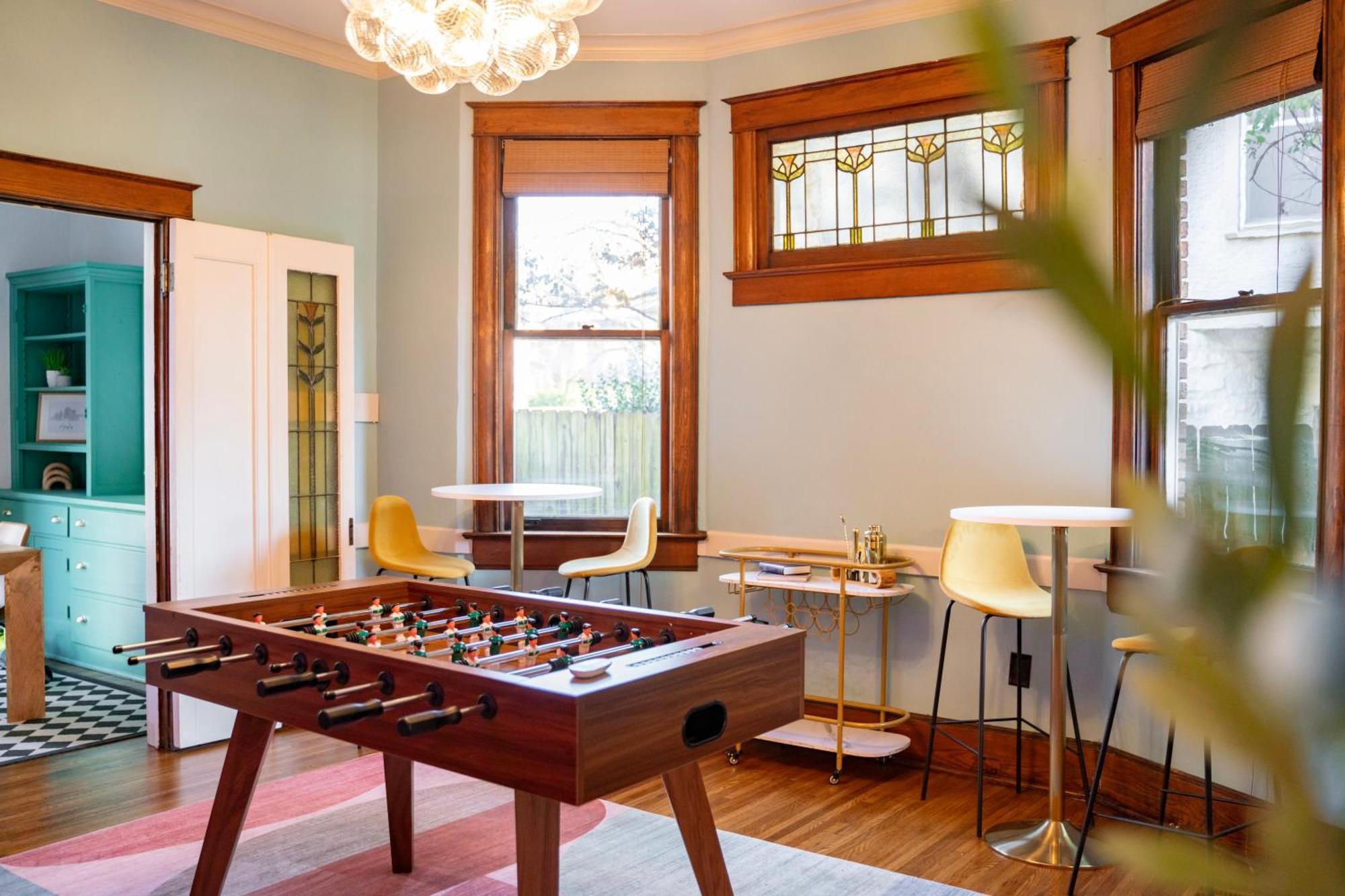 Villa Luxe Midtown Pool Home-beale St, Graceland-10 Mins Memphis