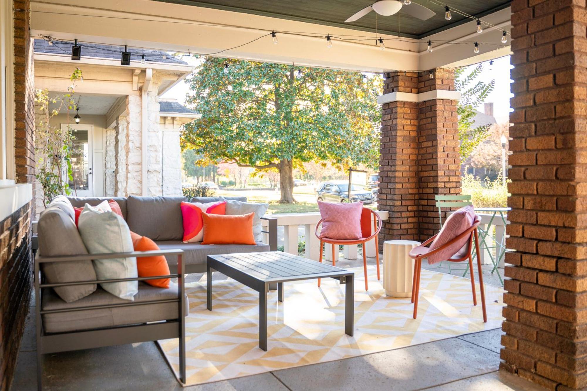 Luxe Midtown Pool Home-beale St, Graceland-10 Mins * Memphis