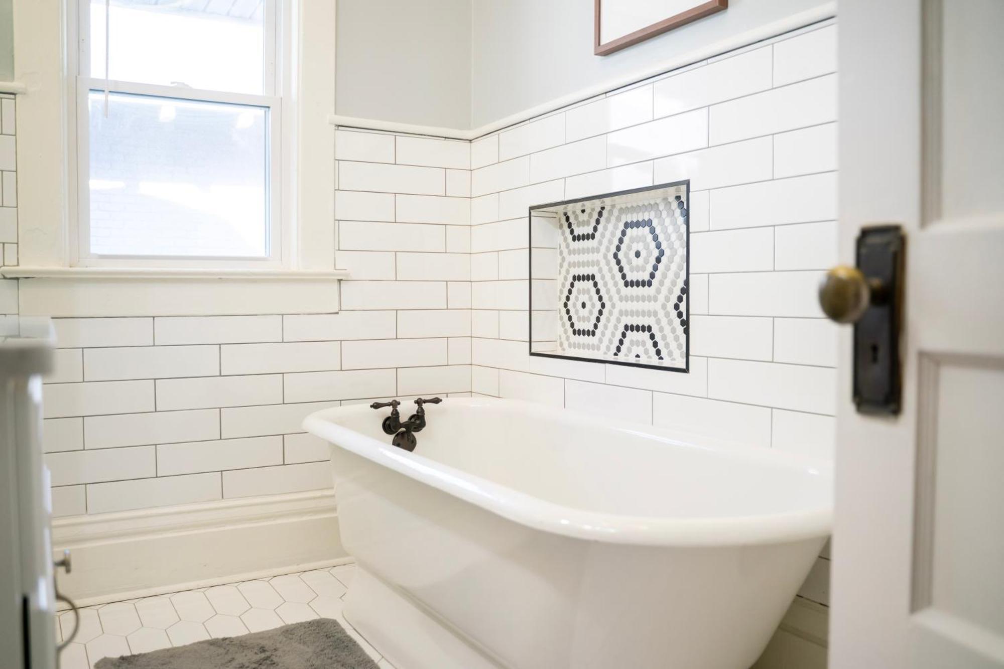 Villa Luxe Midtown Pool Home-beale St, Graceland-10 Mins *